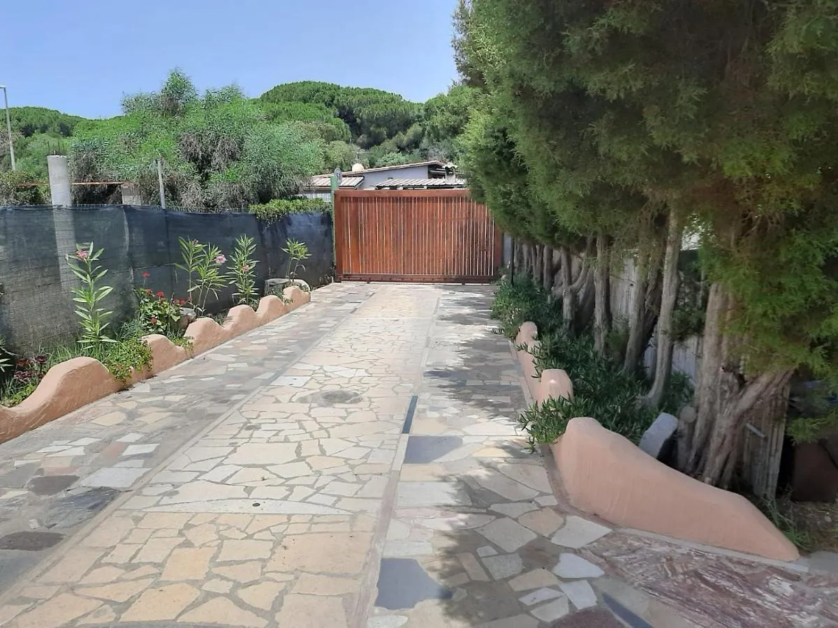 Guest house B&B Spiaggia Di Mezzo Gonnesa Italy