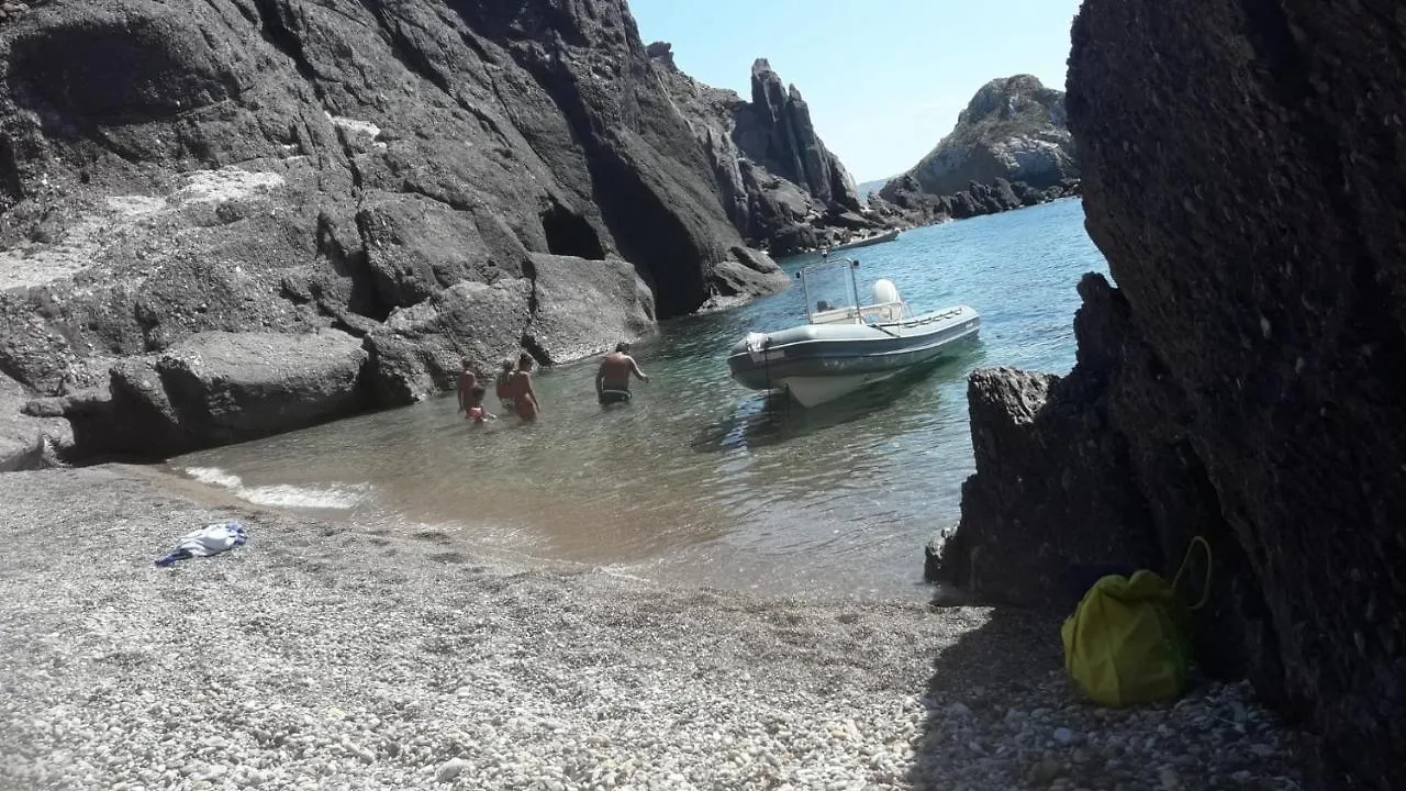 Affittacamere B&B Spiaggia di Mezzo Gonnesa
